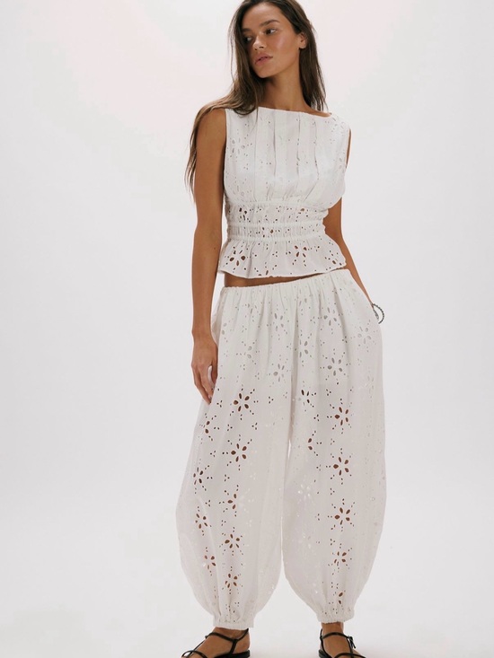 Free People Other - Free People Jude Eyelet Set Size Medium New Without Tags